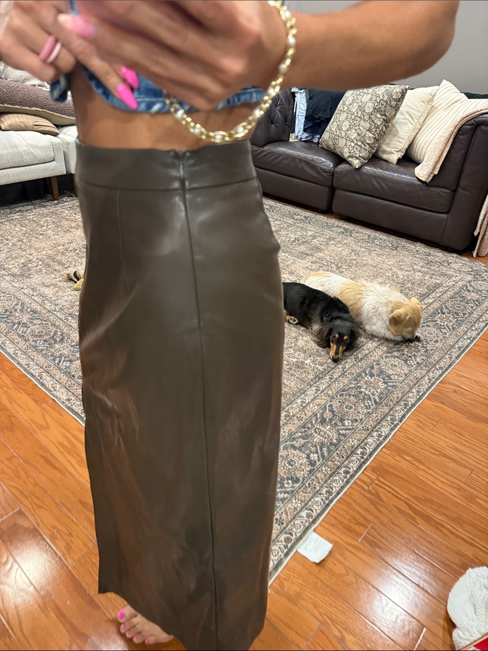 High-Rise Brown Faux-Leather Maxi Skirt with Thigh Slit and vest set - Picture 3 of 5